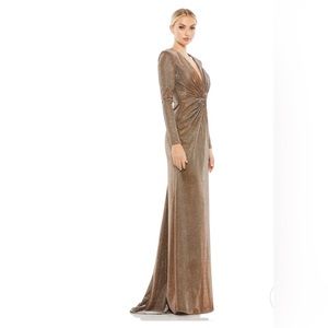 NWOT Mac Duggal Metallic Twist Gown